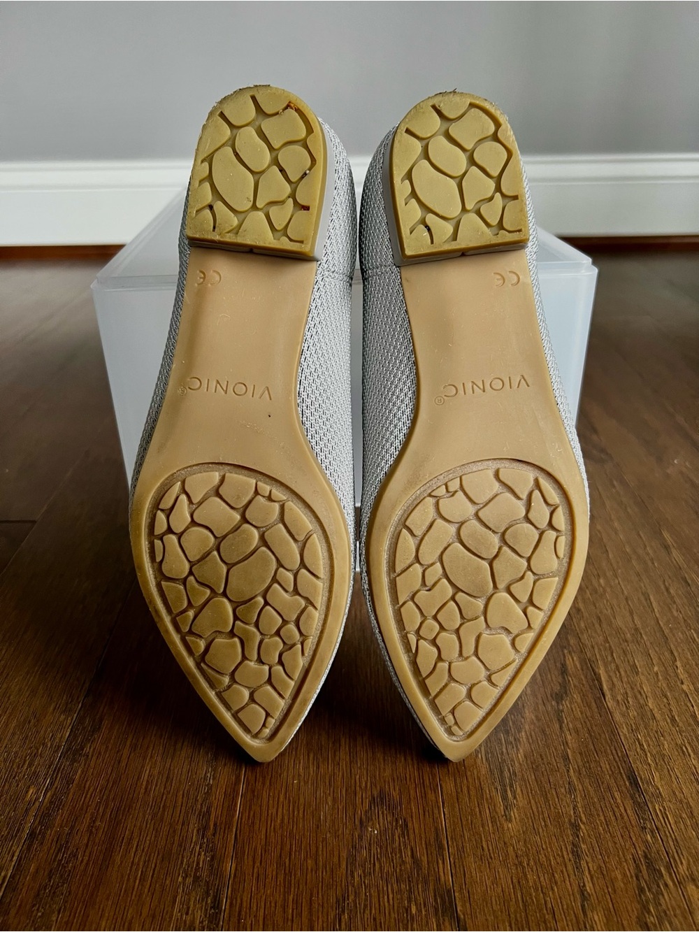 Vionic Dahlia Knit Pointed Toe Flats - Picture 10 of 11